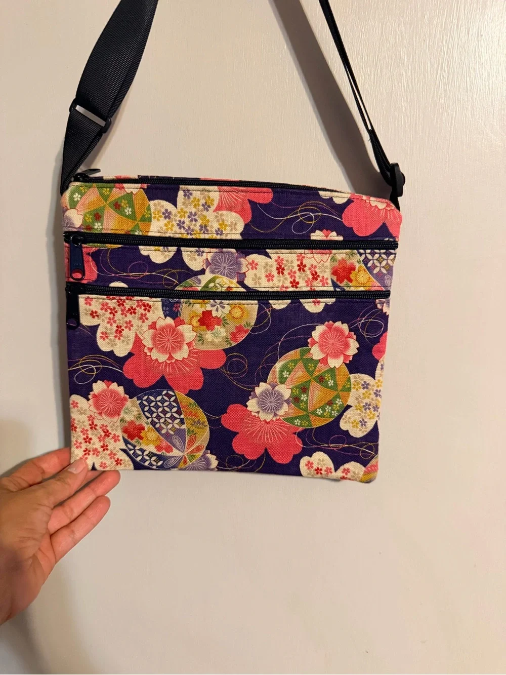 Mailelani’s Made on Kaua‘i Hawaiian Floral Crossbody Bag Boho Purple Pink 🌺